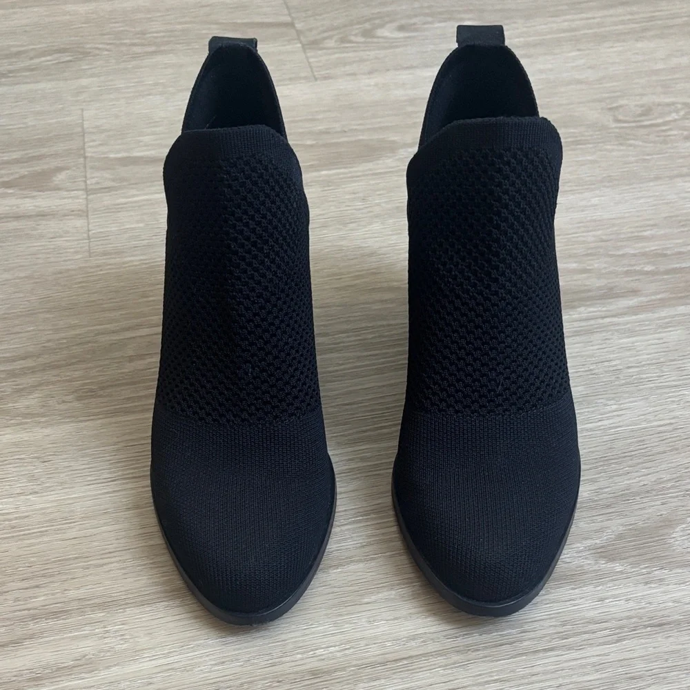 Eileen Fisher Joss-St Black Wedge Ankle Boots - 6
